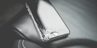 how to repair a water-damaged phone screen